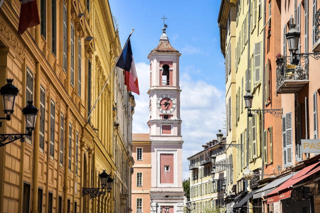 2 bedroom Apartment in Nice
