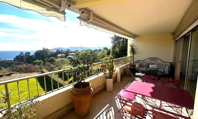 3 bedroom Apartment in Cannes