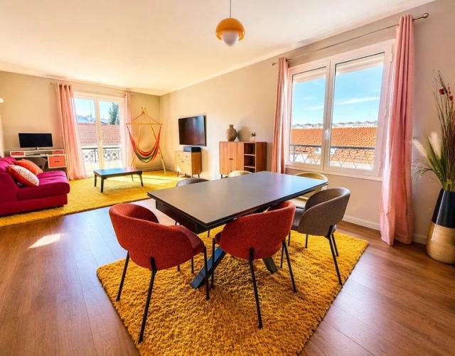 4 bedroom Apartment in Antibes