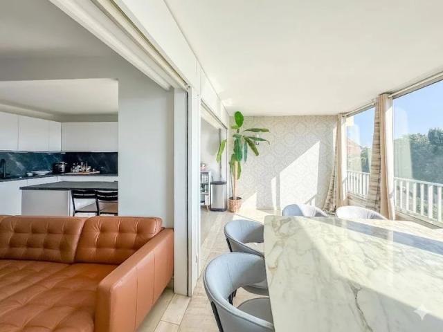 3 bedroom Apartment in Antibes