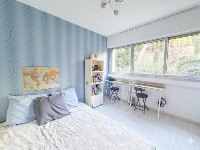 3 bedroom Apartment in Antibes