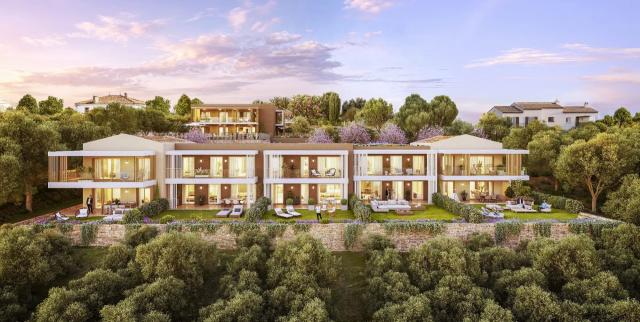 4 bedroom Villa in Saint-Laurent-du-Var