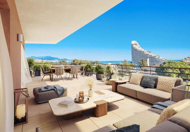 3 bedroom Apartment in Villeneuve-Loubet