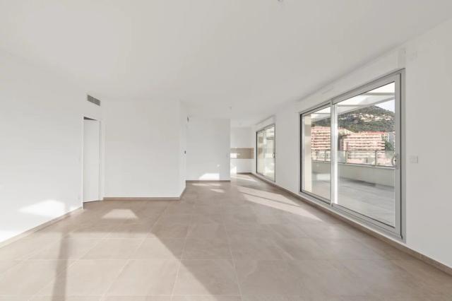 4 bedroom Apartment in Beausoleil
