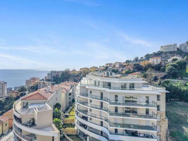 4 bedroom Apartment in Beausoleil