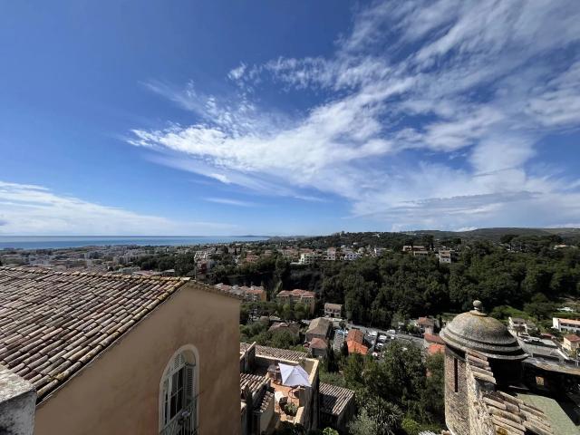 2 bedroom Villa in Cagnes-sur-Mer
