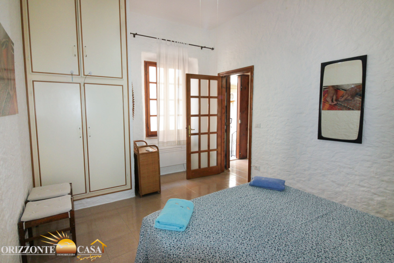 Sardinia - Two-storey semi detached house with 3 bedrooms and courtyard Torpè. 10 minutes from the sea.