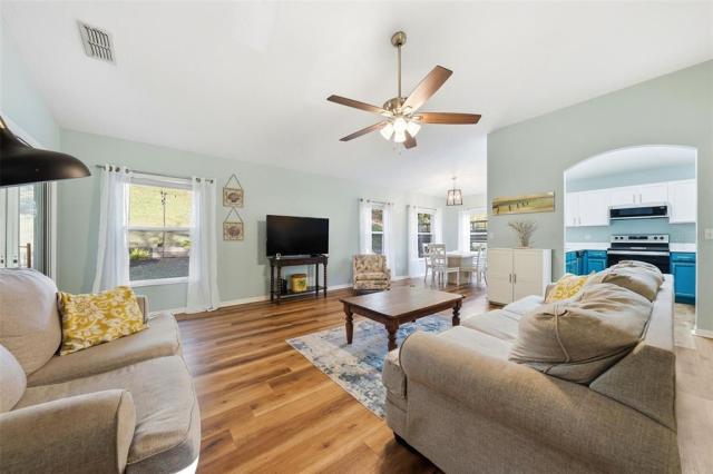 625 WILLOW RUN STREET,MINNEOLA,Lake,Residential