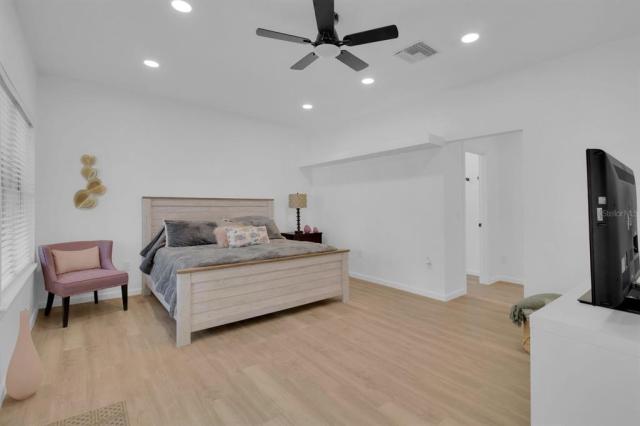 245 W GEORGE AVENUE,MAITLAND,Orange,Residential