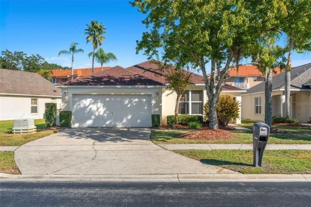 911 LAKE BERKLEY DRIVE,KISSIMMEE,Osceola,Residential