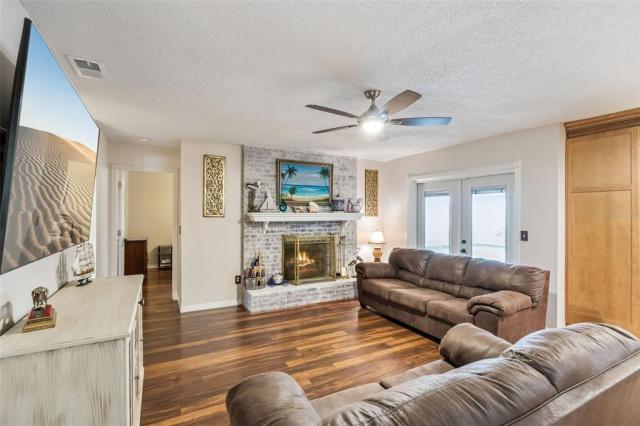 1420 EMERALD DRIVE,KISSIMMEE,Osceola,Residential