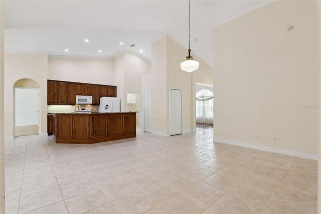 156 SEVILLE CHASE DRIVE,WINTER SPRINGS,Seminole,Residential