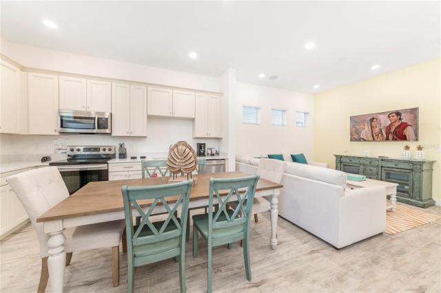 8041 LOST SHAKER LANE,KISSIMMEE,Osceola,Residential