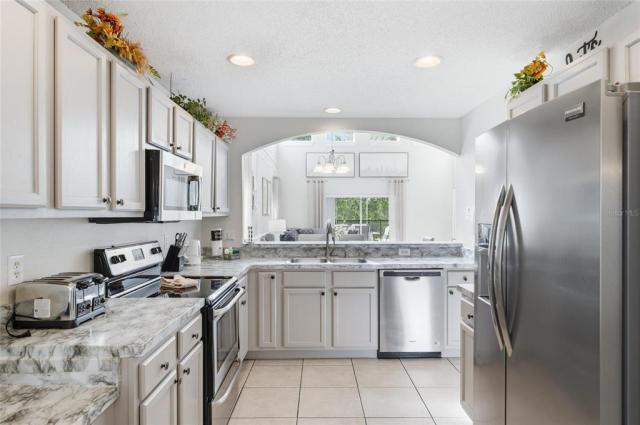 8426 SECRET KEY COVE,KISSIMMEE,Osceola,Residential