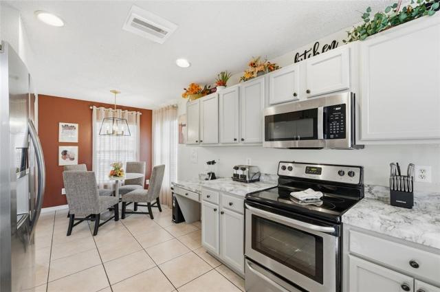8426 SECRET KEY COVE,KISSIMMEE,Osceola,Residential