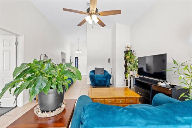 508 HILLCREST DRIVE,DAVENPORT,Polk,Residential