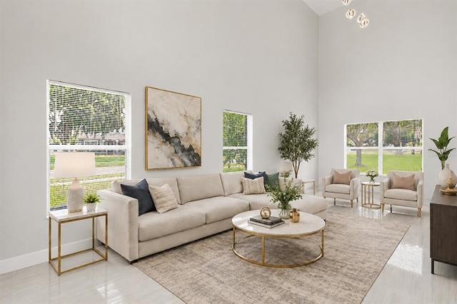 1005 CHASE DRIVE,WINTER GARDEN,Orange,Residential