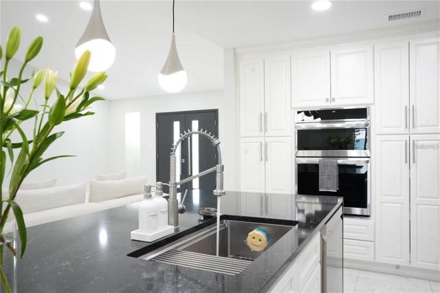 513 E WILDMERE AVENUE,LONGWOOD,Seminole,Residential