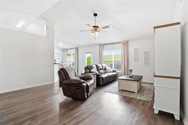 1917 SOUTHERN OAK LOOP,MINNEOLA,Lake,Residential
