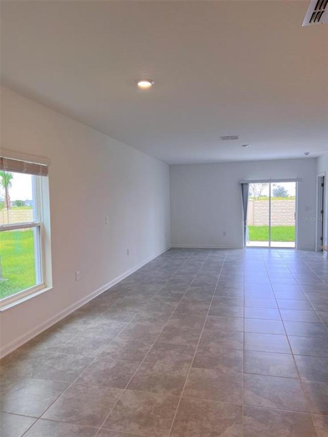 352 LOCH COURT,DAVENPORT,Polk,Residential