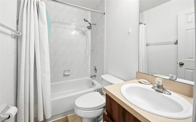 1280 S BEACH CIRCLE,KISSIMMEE,Osceola,Residential