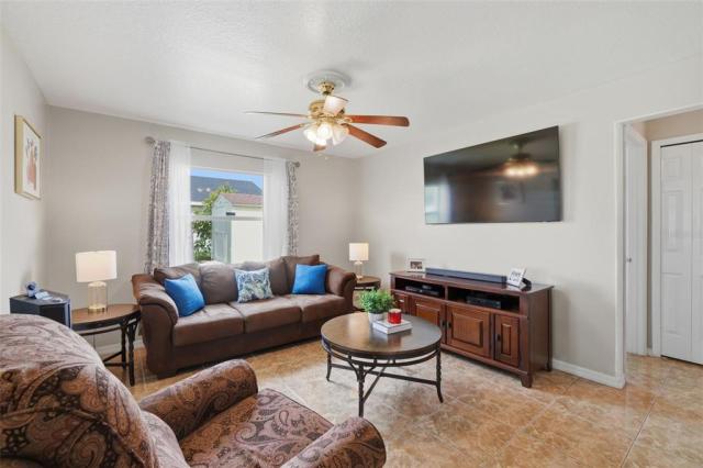 1029 DUDLEY DRIVE,KISSIMMEE,Osceola,Residential