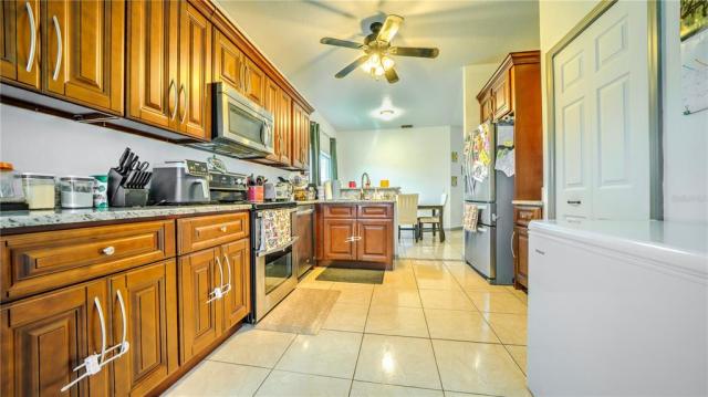 716 VERSAILLES LANE,KISSIMMEE,Osceola,Residential