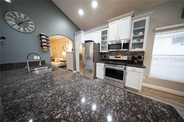 8032 ACADIA ESTATES COURT,KISSIMMEE,Osceola,Residential