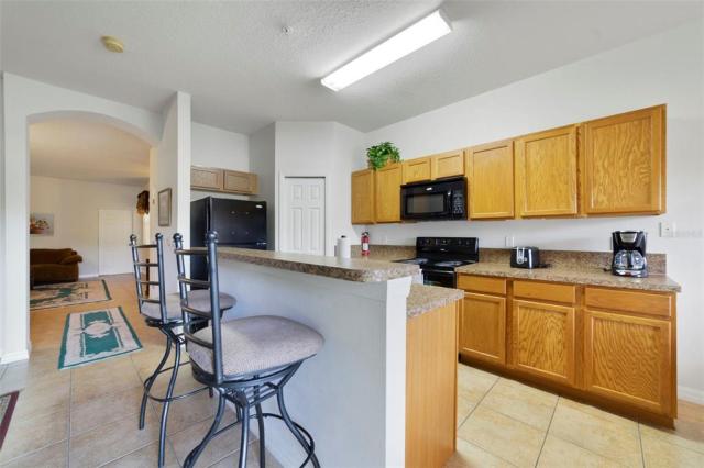 2827 OAKWATER DRIVE,KISSIMMEE,Osceola,Residential