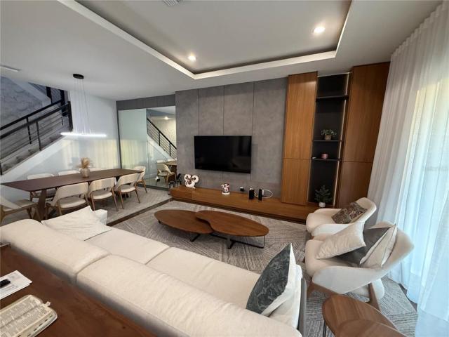 8289 TOPSAIL PLACE,WINTER GARDEN,Orange,Residential