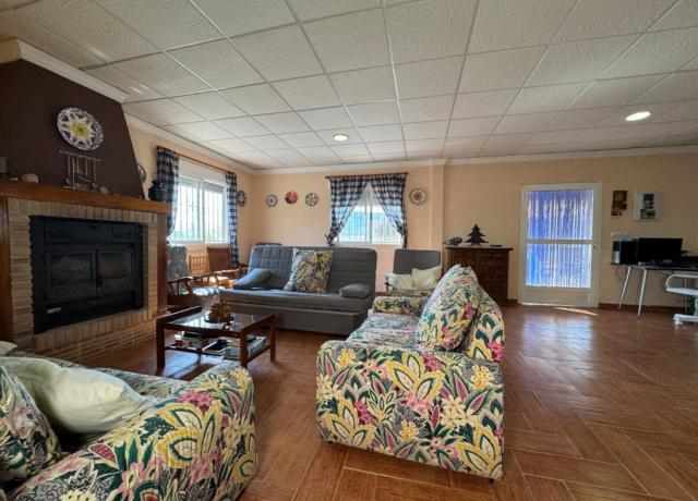 3 bedroom Country House in Cieza