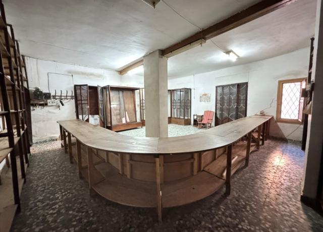 7 bedroom Town House in Blanca