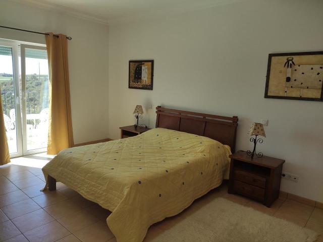 4 bedroom villa in Moncarapacho