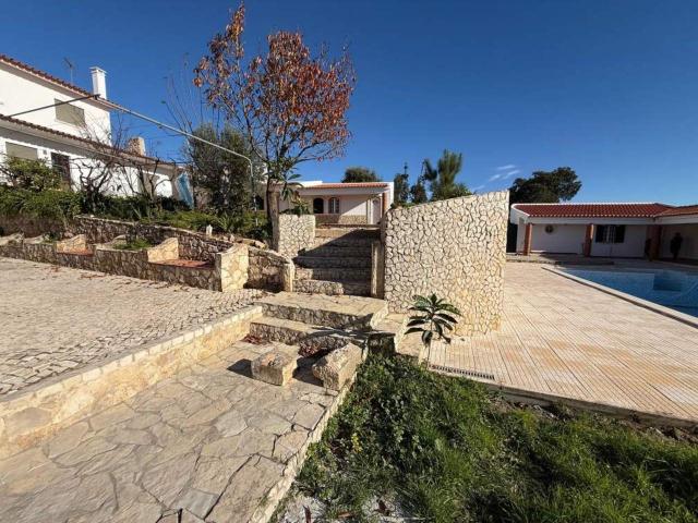 5 bedroom villa in Caldas da Rainha