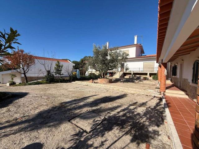 5 bedroom villa in Caldas da Rainha