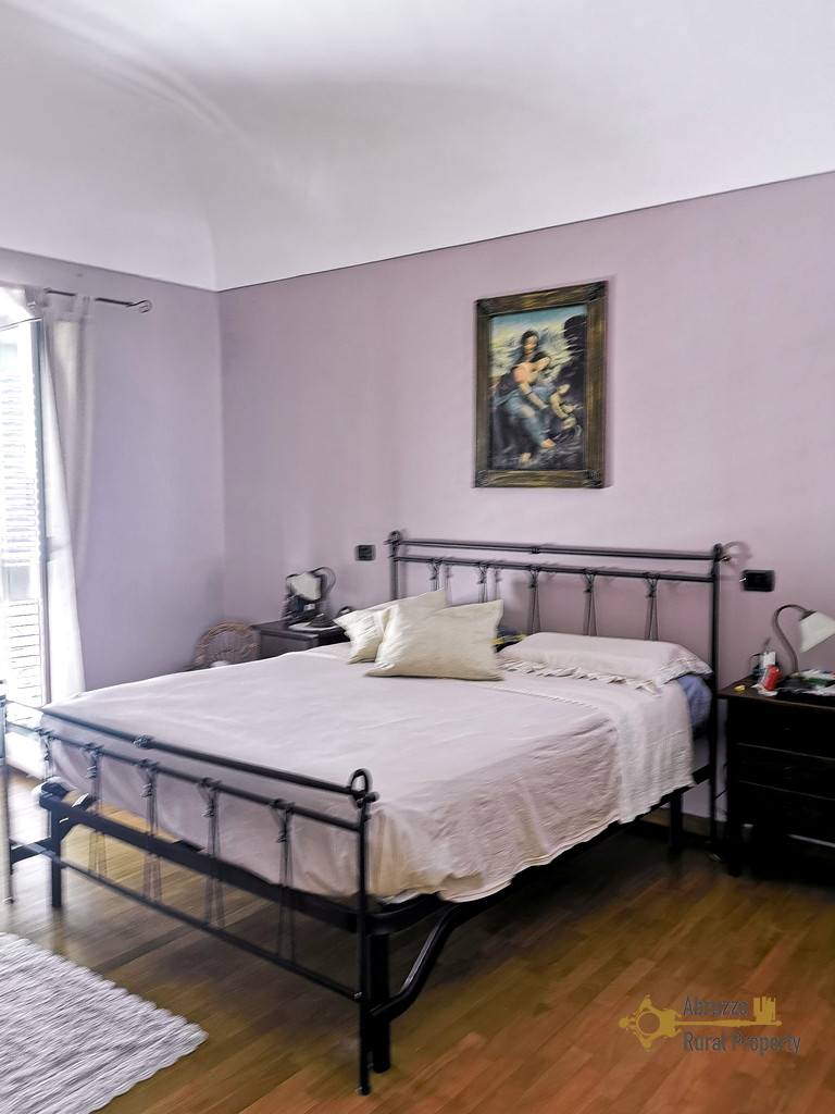 Beautifully restored traditional town house in Casalbordino.