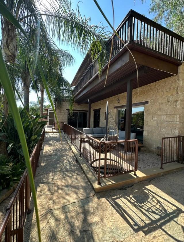 3 bedroom Detached Villa in Souni