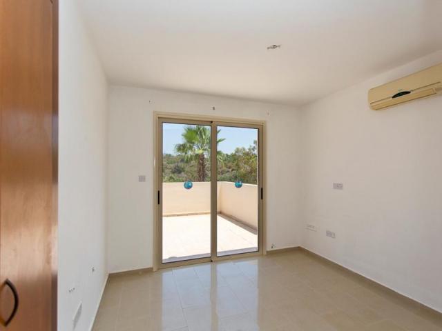 2 bedroom Apartment in Pegia