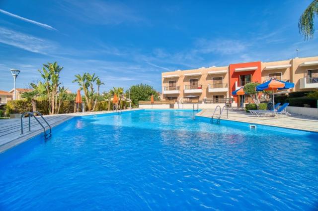 2 bedroom Apartment in Kato Paphos