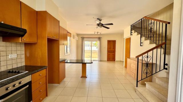 2 bedroom Semi Detached Villa in Kato Paphos