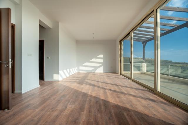 5 bedroom Detached Villa in Tala