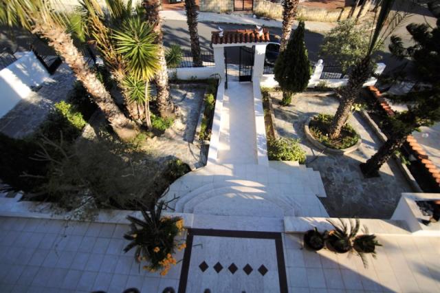 6 bedroom Detached Villa in Tala