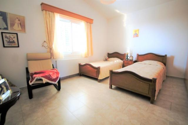 6 bedroom Detached Villa in Tala