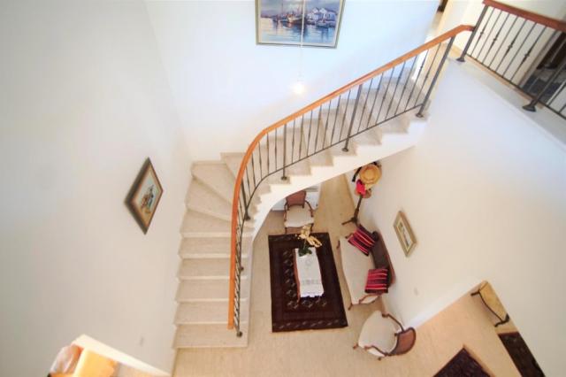 6 bedroom Detached Villa in Tala