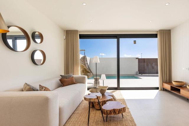 3 bedroom Detached in Serena Golf