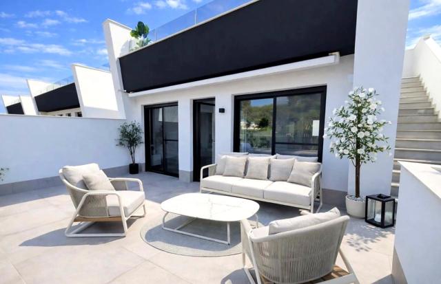 3 bedroom Detached in Santiago De La Ribera