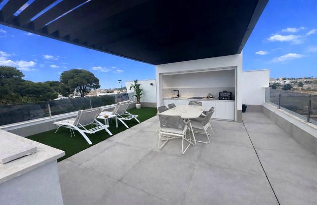 3 bedroom Detached in Santiago De La Ribera