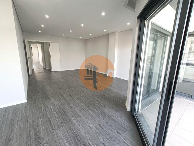 3 bedroom Apartment in Quelfes