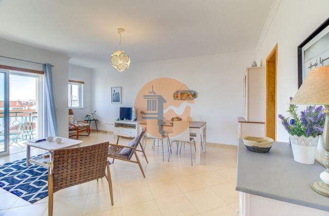 2 bedroom Apartment in Altura