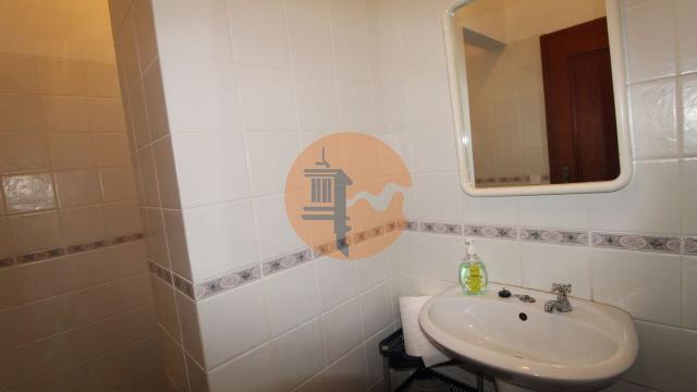 Shop for sale in Olhão